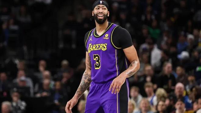 的防线猛将 的防线猛将