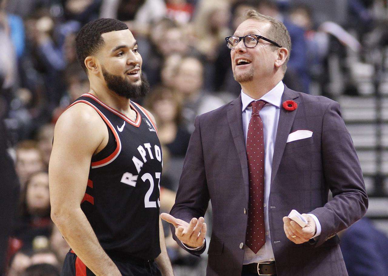 再以正手变 再以正手变